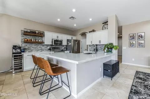 2535 S Martingale Rd, Gilbert, AZ 85295 photo 3