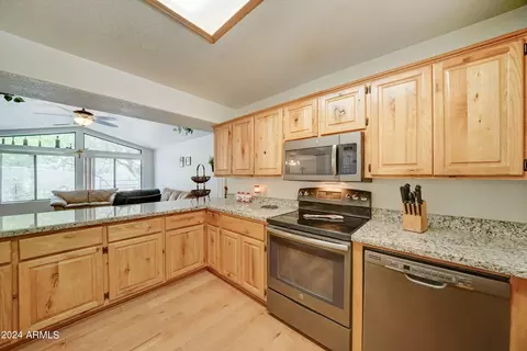 6061 E Foothill St, Apache Junction, AZ 85119 photo 8
