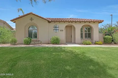 4408 E Woodside Way, Gilbert, AZ 85297
