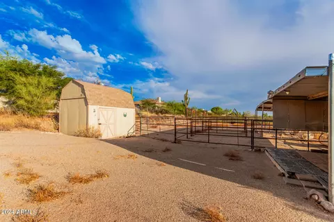 Exterior - 735 N Arroya Rd, Apache Junction, AZ 85119 photo 14 of 20