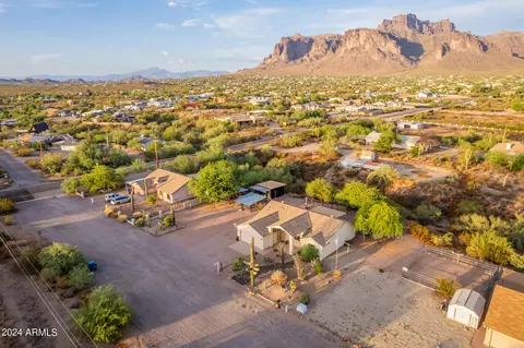 View/Area - 735 N Arroya Rd, Apache Junction, AZ 85119 photo 9 of 12