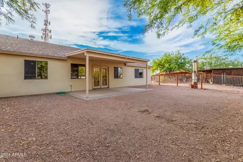 Exterior - 735 N Arroya Rd, Apache Junction, AZ 85119 photo 12 of 20