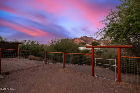 Exterior - 735 N Arroya Rd, Apache Junction, AZ 85119 photo 8 of 20