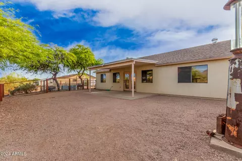 Exterior - 735 N Arroya Rd, Apache Junction, AZ 85119 photo 11 of 20