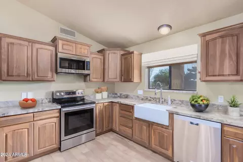 Kitchen - 735 N Arroya Rd, Apache Junction, AZ 85119 photo 1 of 3