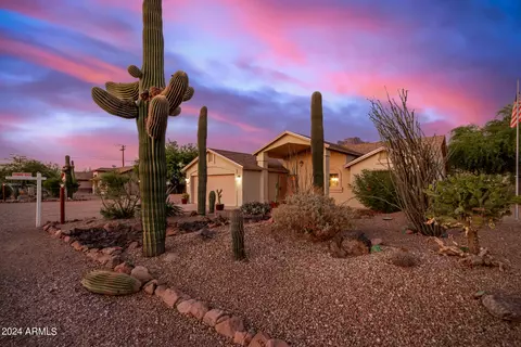Exterior - 735 N Arroya Rd, Apache Junction, AZ 85119 photo 3 of 20