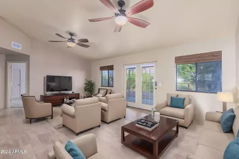 Living - 735 N Arroya Rd, Apache Junction, AZ 85119 photo 4 of 5