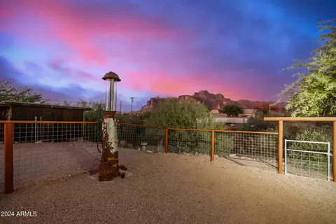 Exterior - 735 N Arroya Rd, Apache Junction, AZ 85119 photo 7 of 20