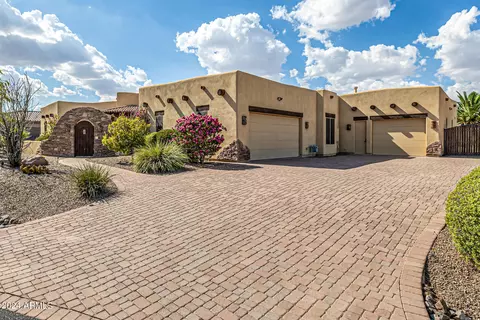 18120 W Solano Ct, Litchfield Park, AZ 85340