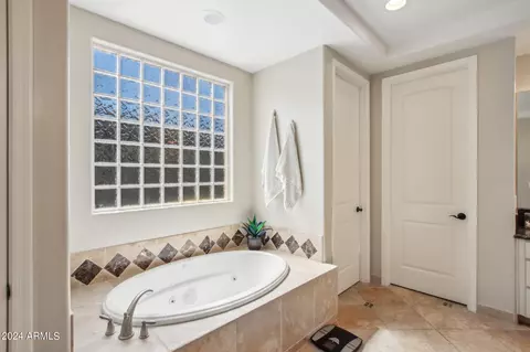 3653 E Comstock Dr, Gilbert, AZ 85296 photo 32