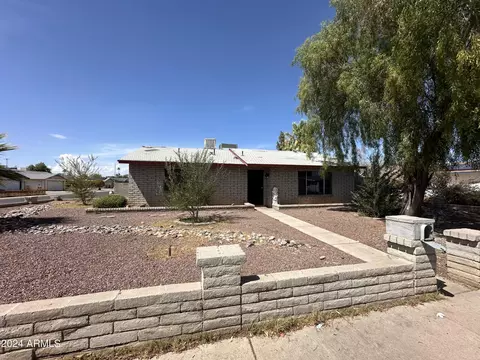 6450 W Ocotillo Rd, Glendale, AZ 85301