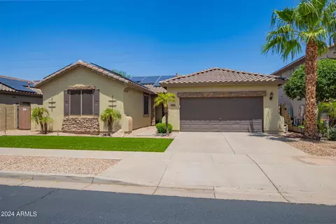 14526 W Shaw Butte Dr, Surprise, AZ 85379