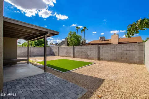 422 E Behrend Dr, Phoenix, AZ 85024 photo 19