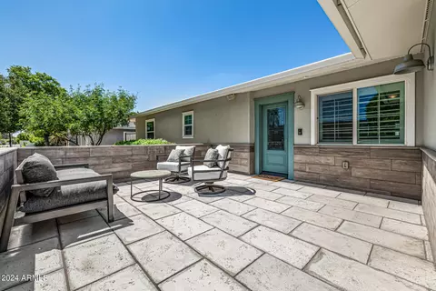 4934 E Mitchell Dr, Phoenix, AZ 85018 photo 3