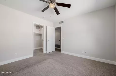 4934 E Mitchell Dr, Phoenix, AZ 85018 photo 18