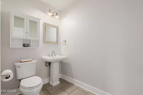 4934 E Mitchell Dr, Phoenix, AZ 85018 photo 24