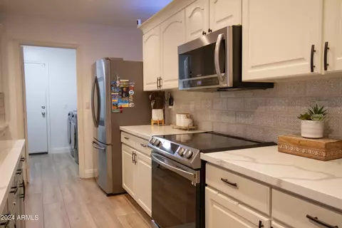 1908 E Parkside Ln, Phoenix, AZ 85024 photo 15