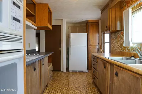2402 W Kessler Pl, Tucson, AZ 85705 photo 13