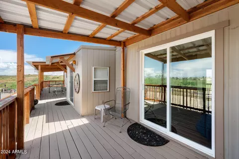 17465 E Meadow Ln, Mayer, AZ 86333 photo 14