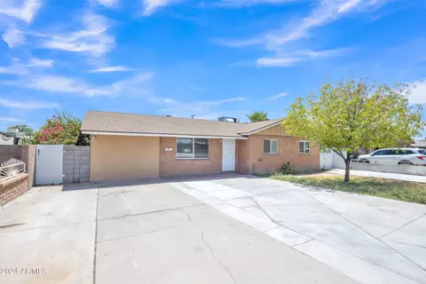 3315 E Hubbell St, Phoenix, AZ 85008