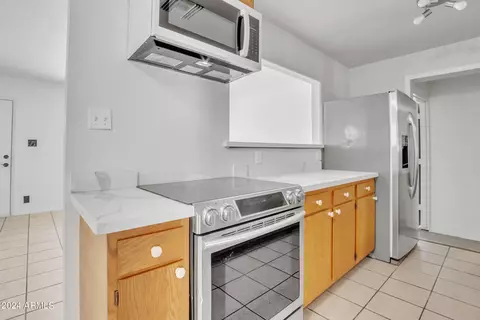3315 E Hubbell St, Phoenix, AZ 85008 photo 17