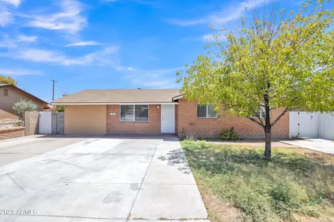 3315 E Hubbell St, Phoenix, AZ 85008 photo 2