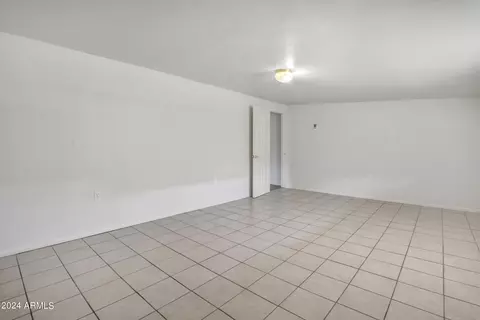 3315 E Hubbell St, Phoenix, AZ 85008 photo 27