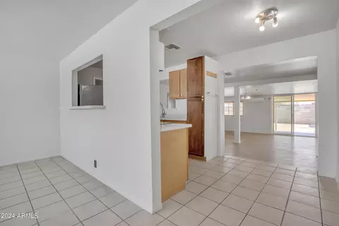 3315 E Hubbell St, Phoenix, AZ 85008 photo 15