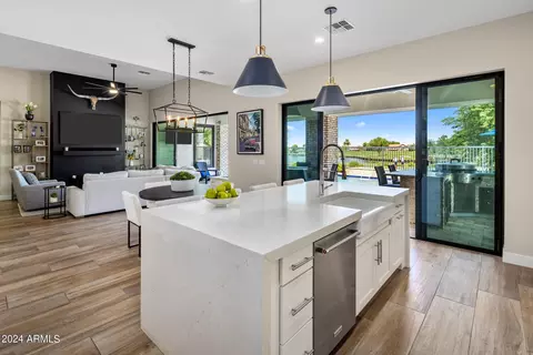 3858 E Alameda Ln, Gilbert, AZ 85298 photo 9