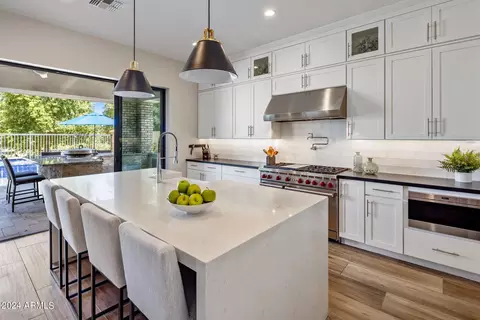 3858 E Alameda Ln, Gilbert, AZ 85298 photo 10