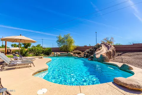 Exterior - 3159 E Coconino Dr, Gilbert, AZ 85298 photo 5 of 13
