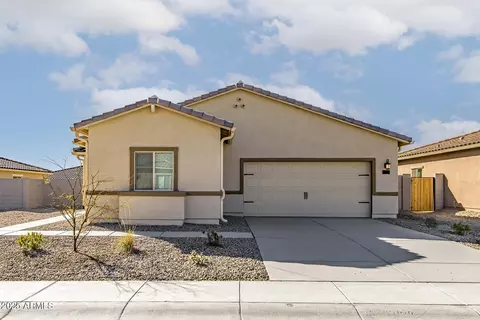 627 W Crowned Dove Trl, Casa Grande, AZ 85122