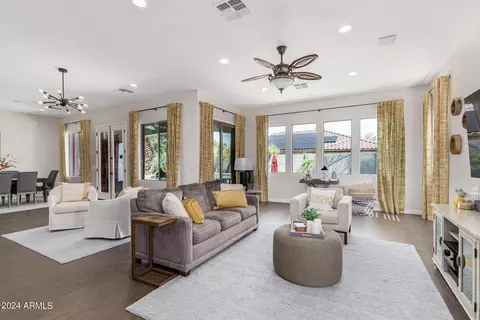 3046 E Turnberry Dr, Gilbert, AZ 85298 photo 6