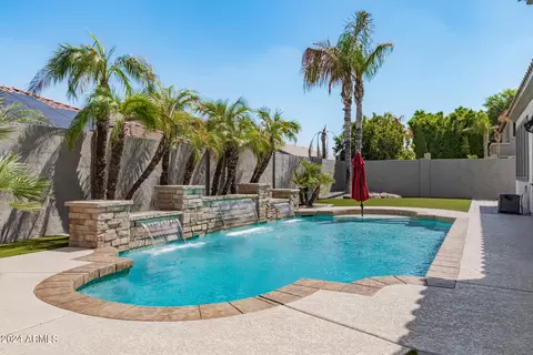 3046 E Turnberry Dr, Gilbert, AZ 85298 photo 2
