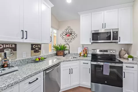11303 W Lawrence Ln, Peoria, AZ 85345