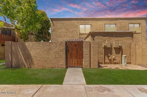 948 S Alma School Rd #12, Mesa, AZ 85210