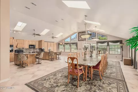 Dining - 5365 E Sagebrush St, Apache Junction, AZ 85119 photo 1 of 3