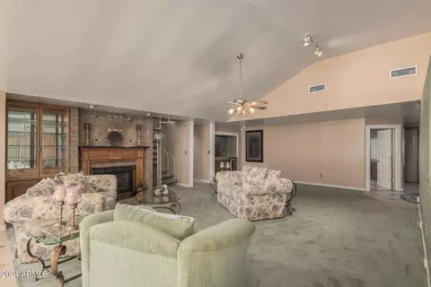 Living - 5365 E Sagebrush St, Apache Junction, AZ 85119 photo 4 of 7