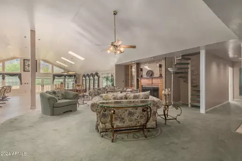 Living - 5365 E Sagebrush St, Apache Junction, AZ 85119 photo 3 of 7