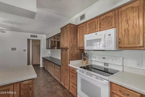 5644 E University Dr, Mesa, AZ 85205 photo 13