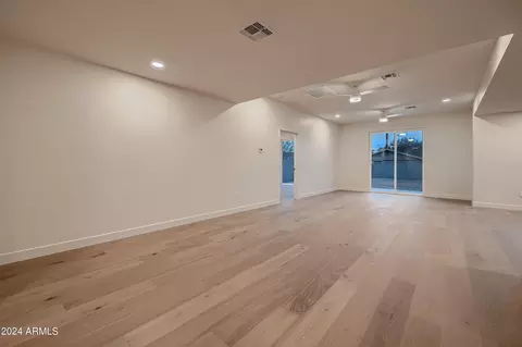 3127 E Flower St, Phoenix, AZ 85016 photo 7