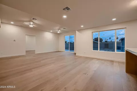 3127 E Flower St, Phoenix, AZ 85016 photo 11