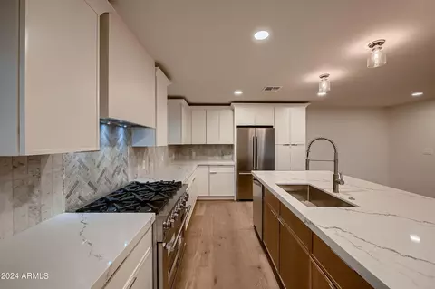 3127 E Flower St, Phoenix, AZ 85016 photo 9