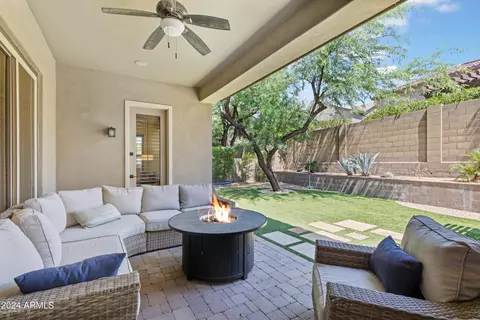 3916 E Covey Ln, Phoenix, AZ 85050 photo 28