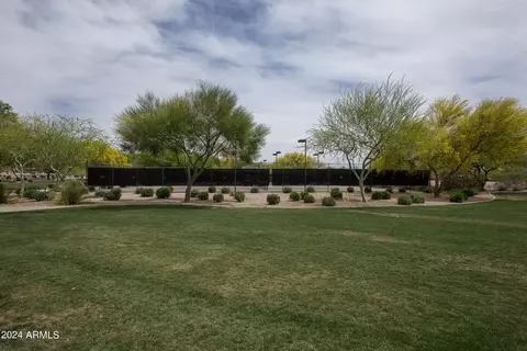 3916 E Covey Ln, Phoenix, AZ 85050 photo 42