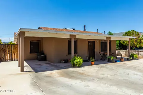 6706 N 54th Ave, Glendale, AZ 85301