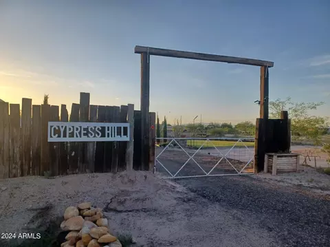 3046 E High Mesa Rd, Safford, AZ 85546