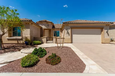 26496 W Lone Cactus Dr, Buckeye, AZ 85396