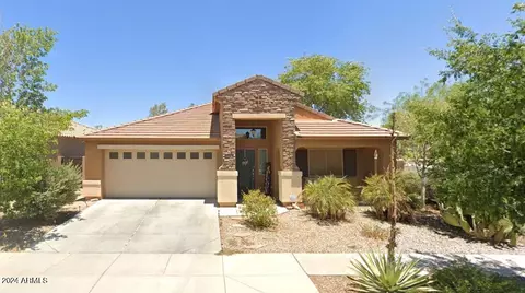 8922 W Crown King Rd, Tolleson, AZ 85353