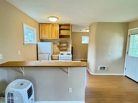 814 Pittsburg Ave, Bisbee, AZ 85603 photo 6